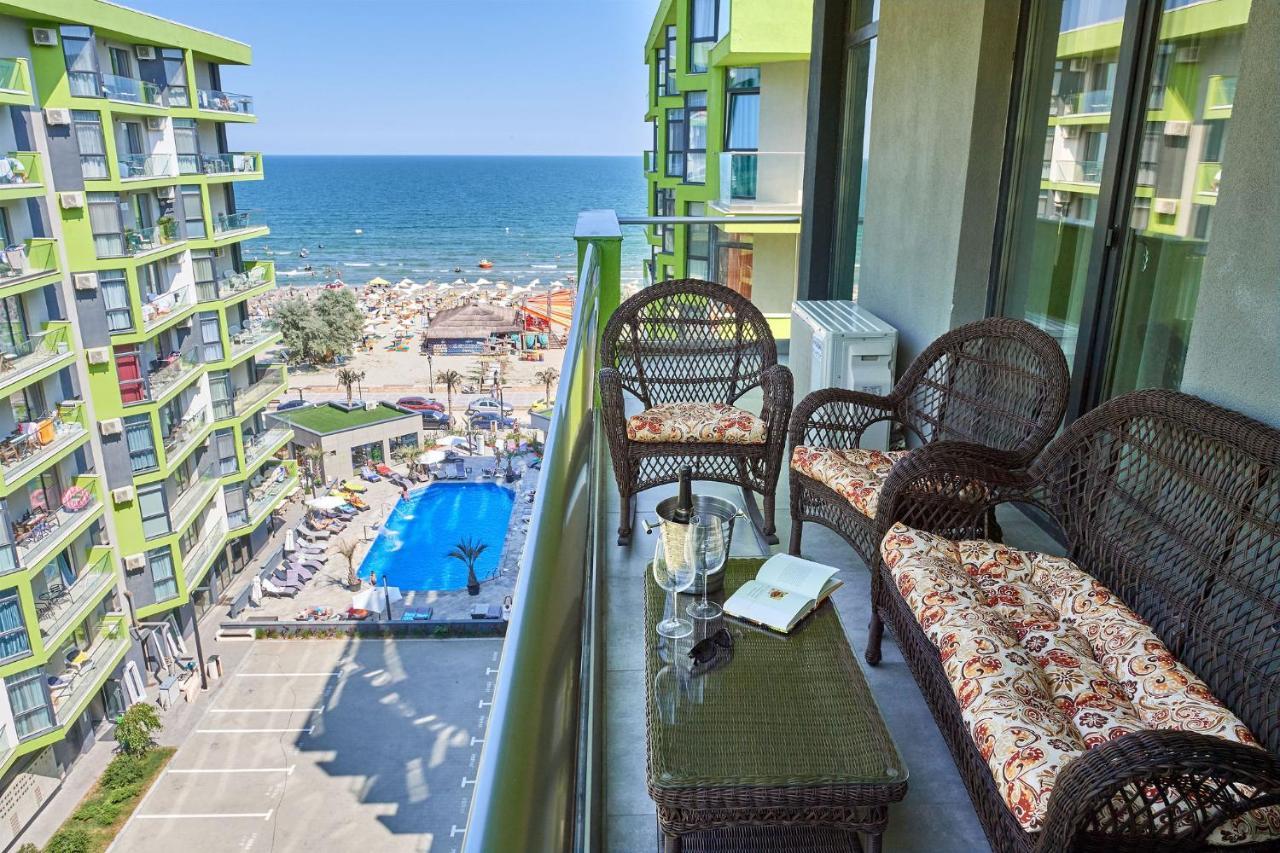Berlin Luxury Apartment Spa N Pool Beach Resort Năvodari Buitenkant foto